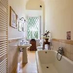 Exclusive In An 1800s Frescoed With Historic Park - Mastrangelo Nyaraló