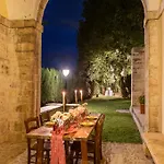 בית נופש Exclusive In An 1800s Frescoed With Historic Park - Mastrangelo