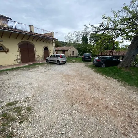 Entire Private Floor In An 1800s Frescoed With Historic Park - Mastrangelo Colli del Tronto