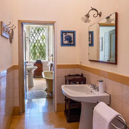 Entire Private Floor In An 1800s Frescoed With Historic Park - Mastrangelo Σπίτι διακοπών Colli del Tronto
