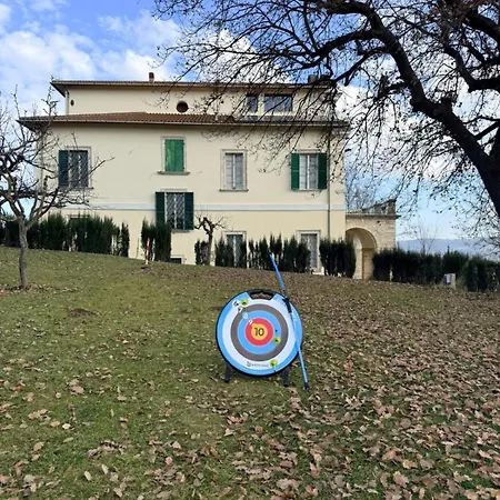Exclusive Apartment-1844s Frescoes- Centuries Old Park- Peacocks- Mastrangelo 度假居 库里德尔特伦托